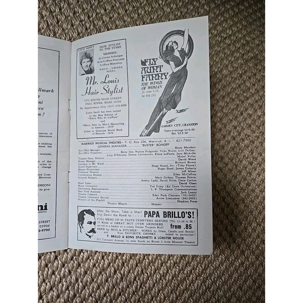 Rare Raquel Welch Warwick Musical Theatre RI Program 6/28-7/3, 1976